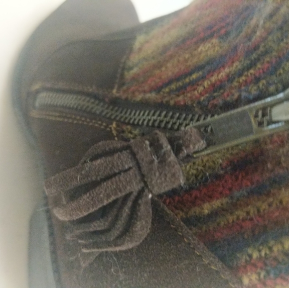 BOC Leather 8.5 Womens Ankle Boot Brown Zip Tassel Bendell Knit Upper 2" Heel - Picture 15 of 16